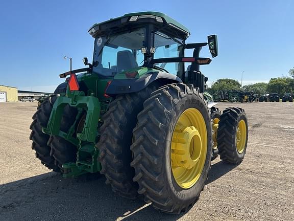 Image of John Deere 8R 370 equipment image 4