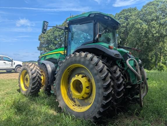 Image of John Deere 8R 370 equipment image 2