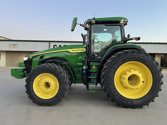 Image of John Deere 8R 370 equipment image 1