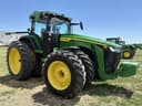 2022 John Deere 8R 370 Image