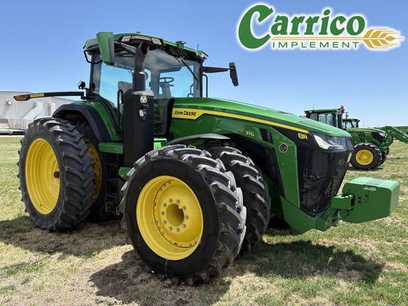 2022 John Deere 8R 370 Image