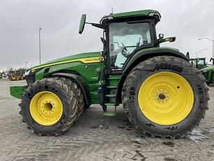 Main image John Deere 8R 370 1