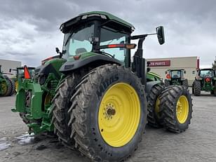 Main image John Deere 8R 370 6