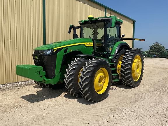 Image of John Deere 8R 370 equipment image 1