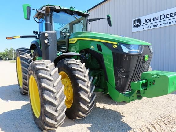 Image of John Deere 8R 370 equipment image 4