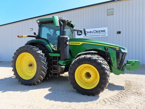 2022 John Deere 8R 370 Equipment Image0