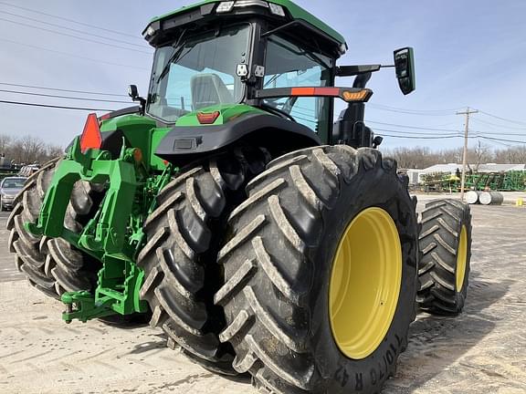 Image of John Deere 8R 370 equipment image 3