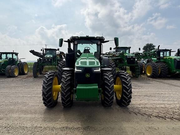 Image of John Deere 8R 370 equipment image 1