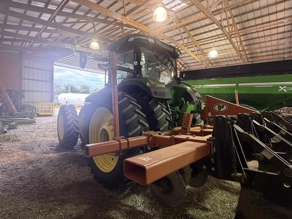 Image of John Deere 8R 370 equipment image 3