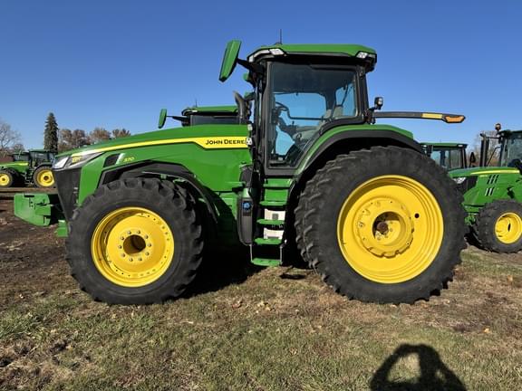 Image of John Deere 8R 370 equipment image 1