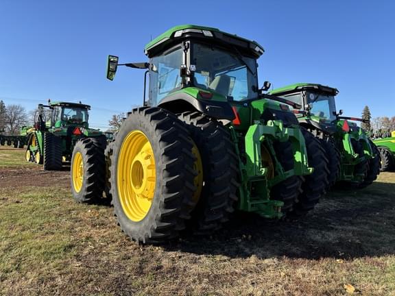 Image of John Deere 8R 370 equipment image 4