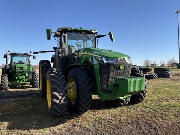 Image of John Deere 8R 370 equipment image 3