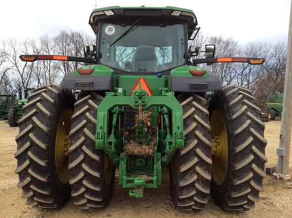 Image of John Deere 8R 370 equipment image 3