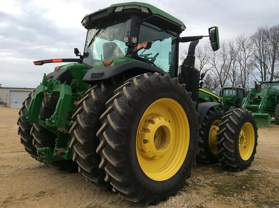 Image of John Deere 8R 370 equipment image 4