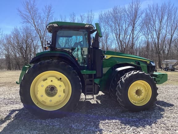 Image of John Deere 8R 370 equipment image 3