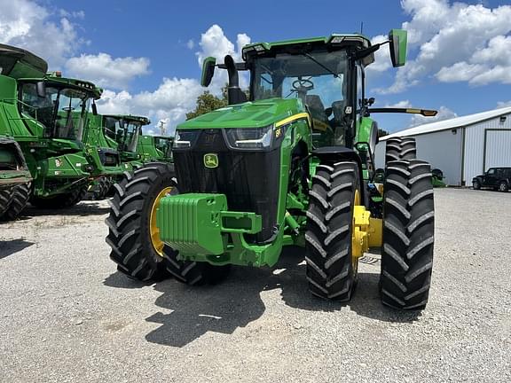 Image of John Deere 8R 370 equipment image 2