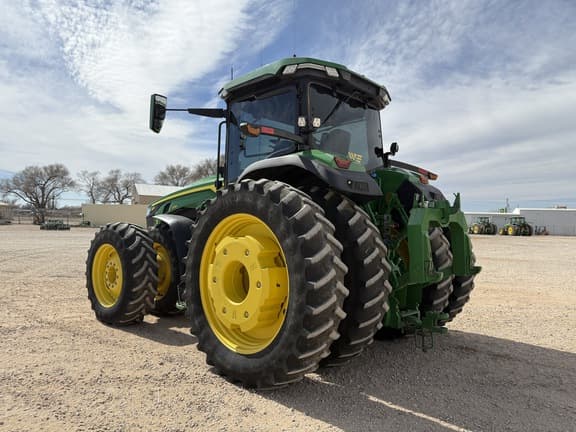 Image of John Deere 8R 370 equipment image 2
