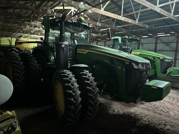 Image of John Deere 8R 370 equipment image 4