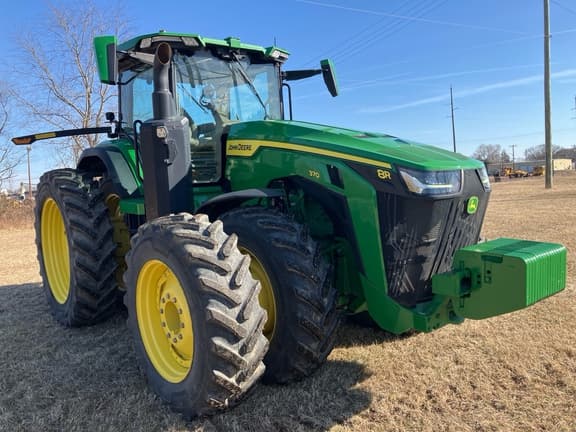 Image of John Deere 8R 370 Primary image