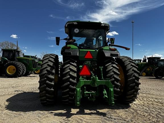 Image of John Deere 8R 370 equipment image 3