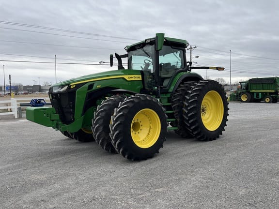 2022 John Deere 8R 410 Equipment Image0