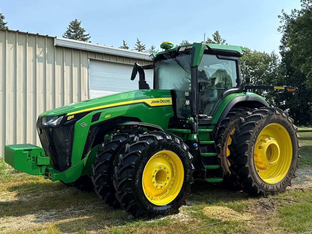 Image of John Deere 8R 410 Primary image