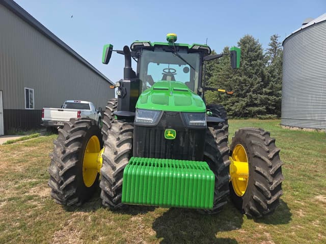 Image of John Deere 8R 410 equipment image 2