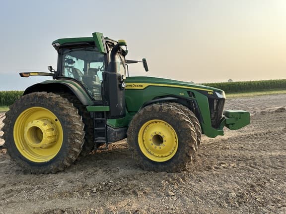 Image of John Deere 8R 410 equipment image 3