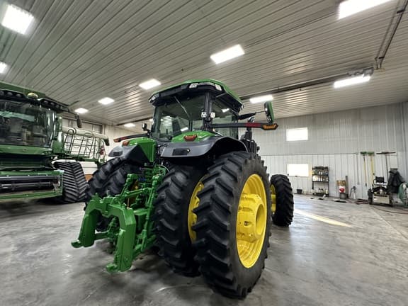 Image of John Deere 8R 410 equipment image 1