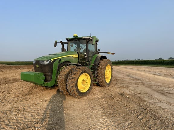 2022 John Deere 8R 410 Equipment Image0