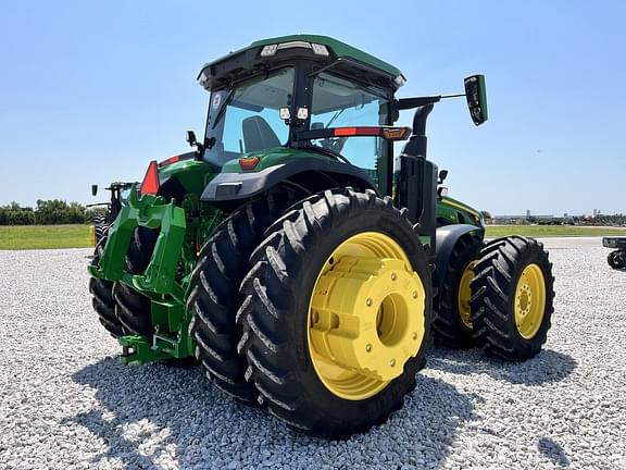 Image of John Deere 8R 410 equipment image 4