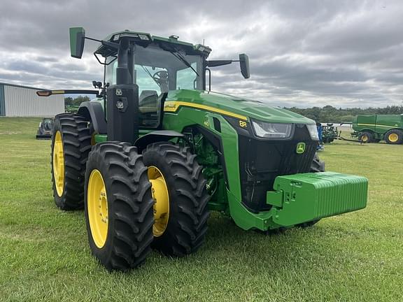 Image of John Deere 8R 410 equipment image 3