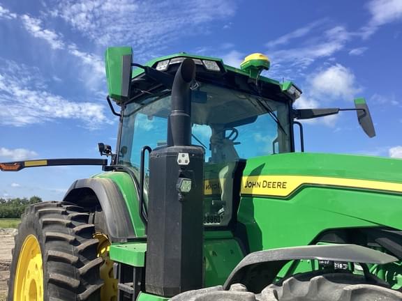 Image of John Deere 8R 410 equipment image 4