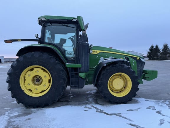 2022 John Deere 8R 410 Equipment Image0