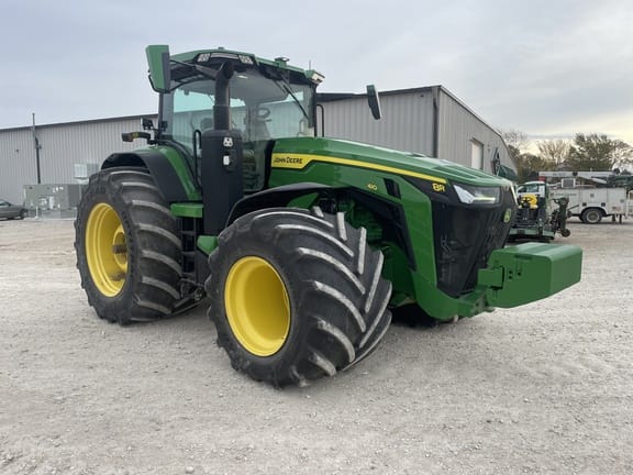 2022 John Deere 8R 410 Equipment Image0