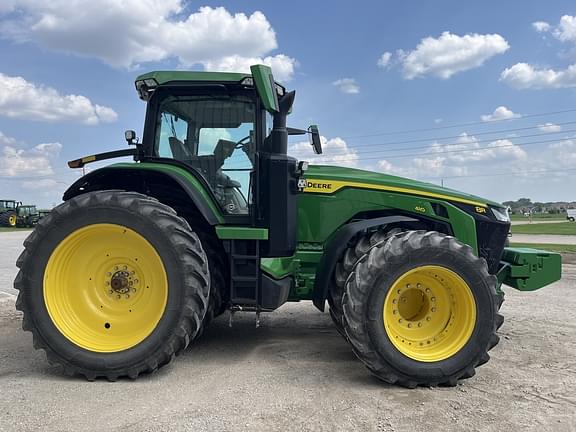 Image of John Deere 8R 410 equipment image 3