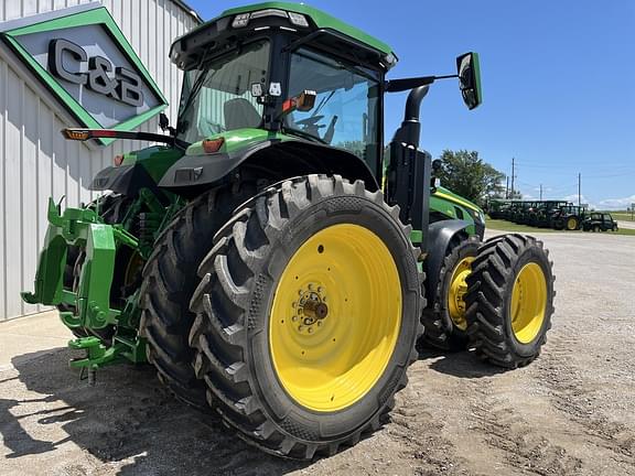 Image of John Deere 8R 410 equipment image 2