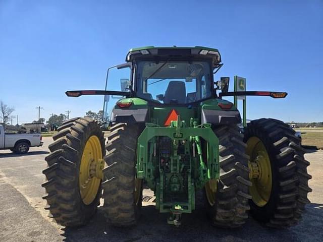 Image of John Deere 8R 410 equipment image 4