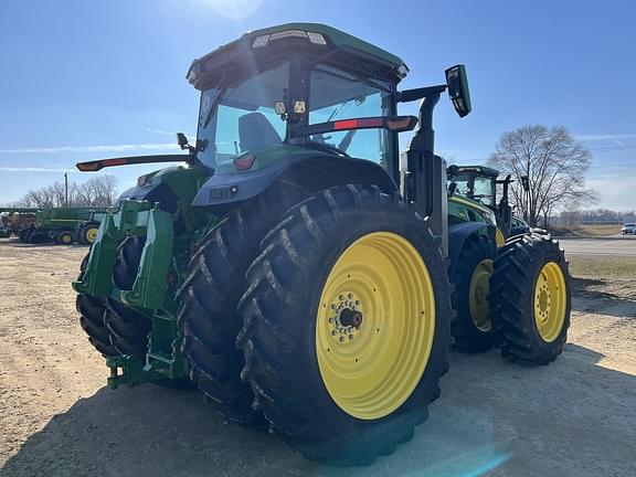 Image of John Deere 8R 410 equipment image 4