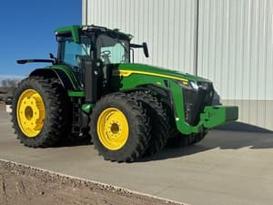 2022 John Deere 8R 410 Image