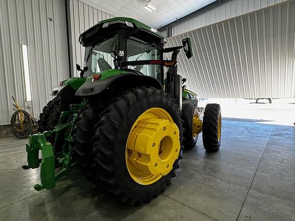 Image of John Deere 8R 410 equipment image 2