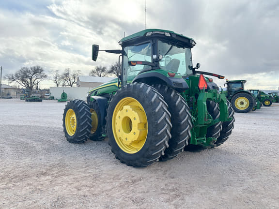 Image of John Deere 8R 410 equipment image 2
