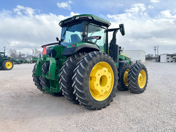 Image of John Deere 8R 410 equipment image 4