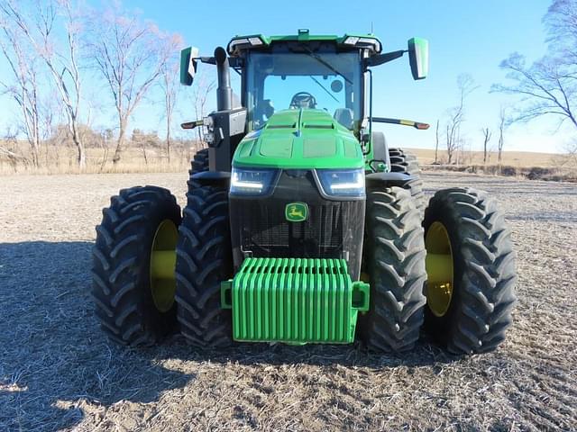 Image of John Deere 8R 410 equipment image 2