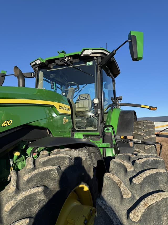 Image of John Deere 8R 410 equipment image 1
