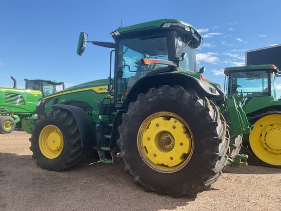 Image of John Deere 8R 410 equipment image 2