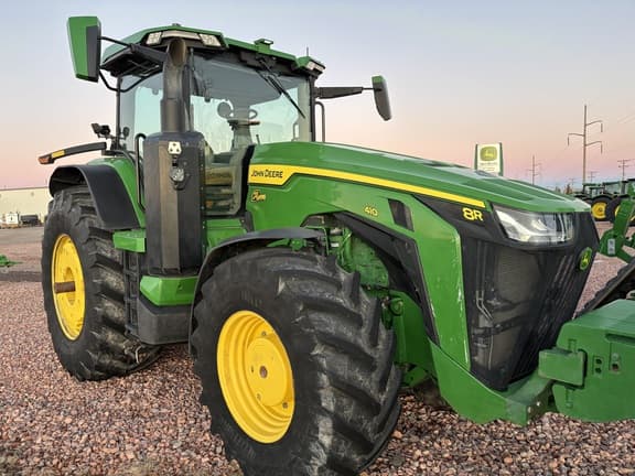 Image of John Deere 8R 410 Primary image