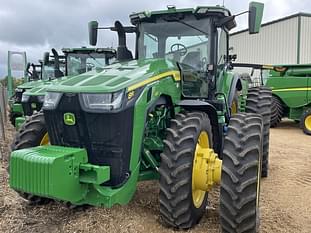 2022 John Deere 8R 410 Equipment Image0