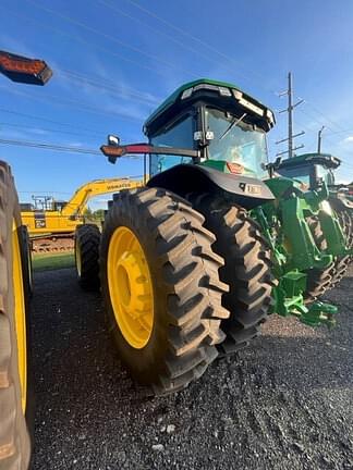 Image of John Deere 8R 410 equipment image 2