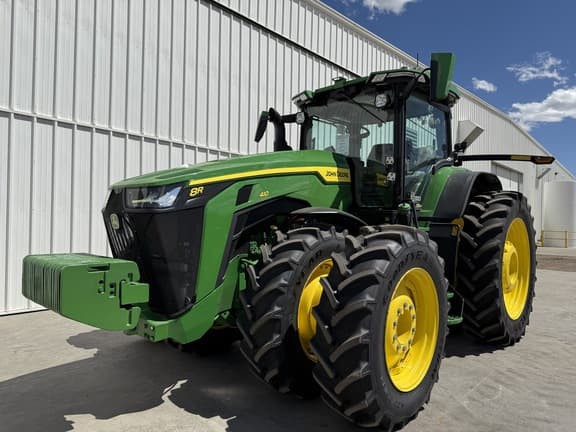 Image of John Deere 8R 410 equipment image 3